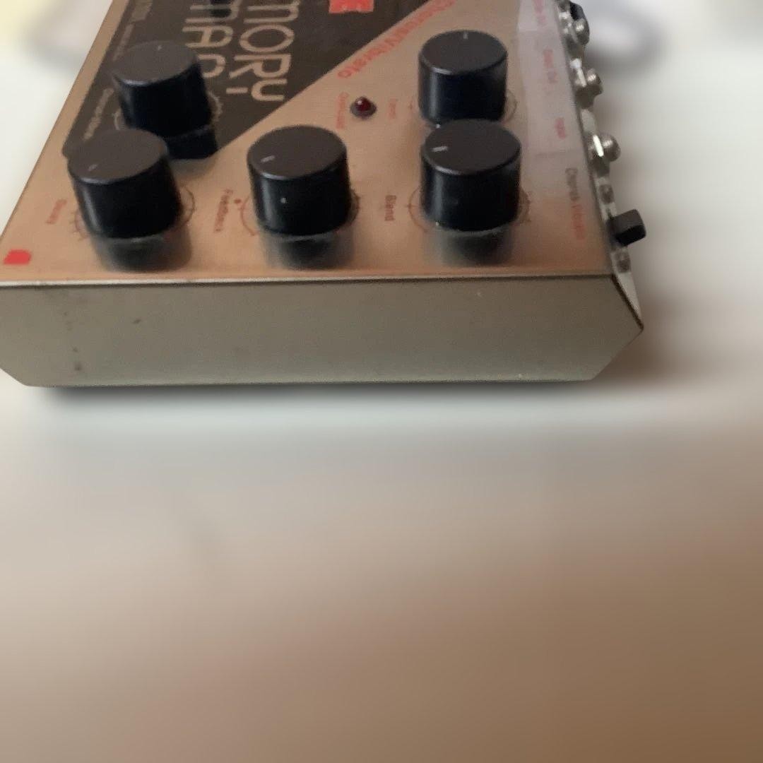 Vintage Electro-Harmonix Deluxe Memory Man Echo Chorus Vibrato Effect Pedal