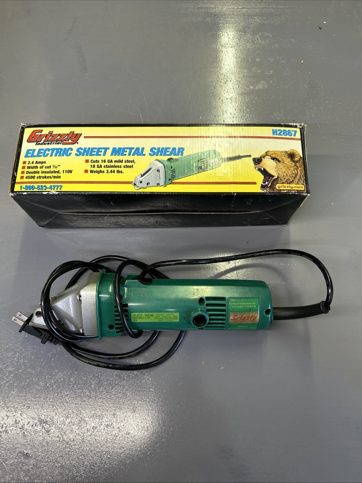 Used Grizzly H2867 Nibbler Shears Cuts 1/16 Inch Mild Steel