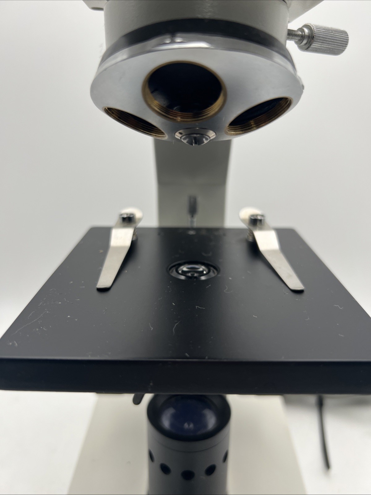 AmScope B100? Series Biological Binocular Compound Microscope