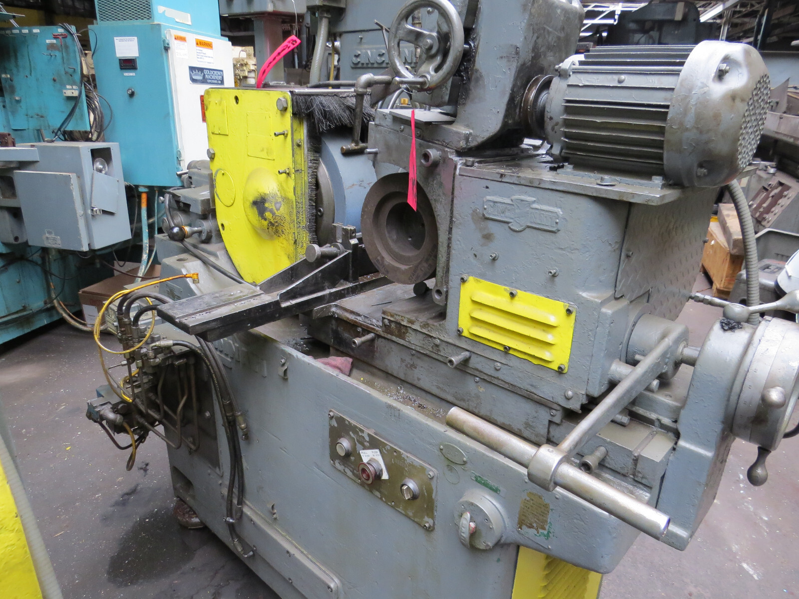 Cincinnati #107-4 Centerless Grinder