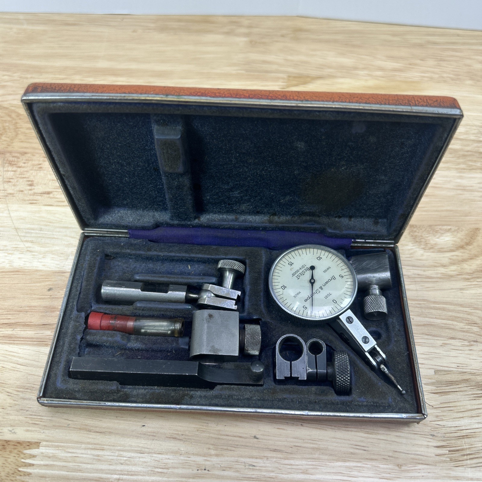 Brown & Sharpe Bestest Dial Test Indicator Model 7031  Swiss Made .0005" VTG