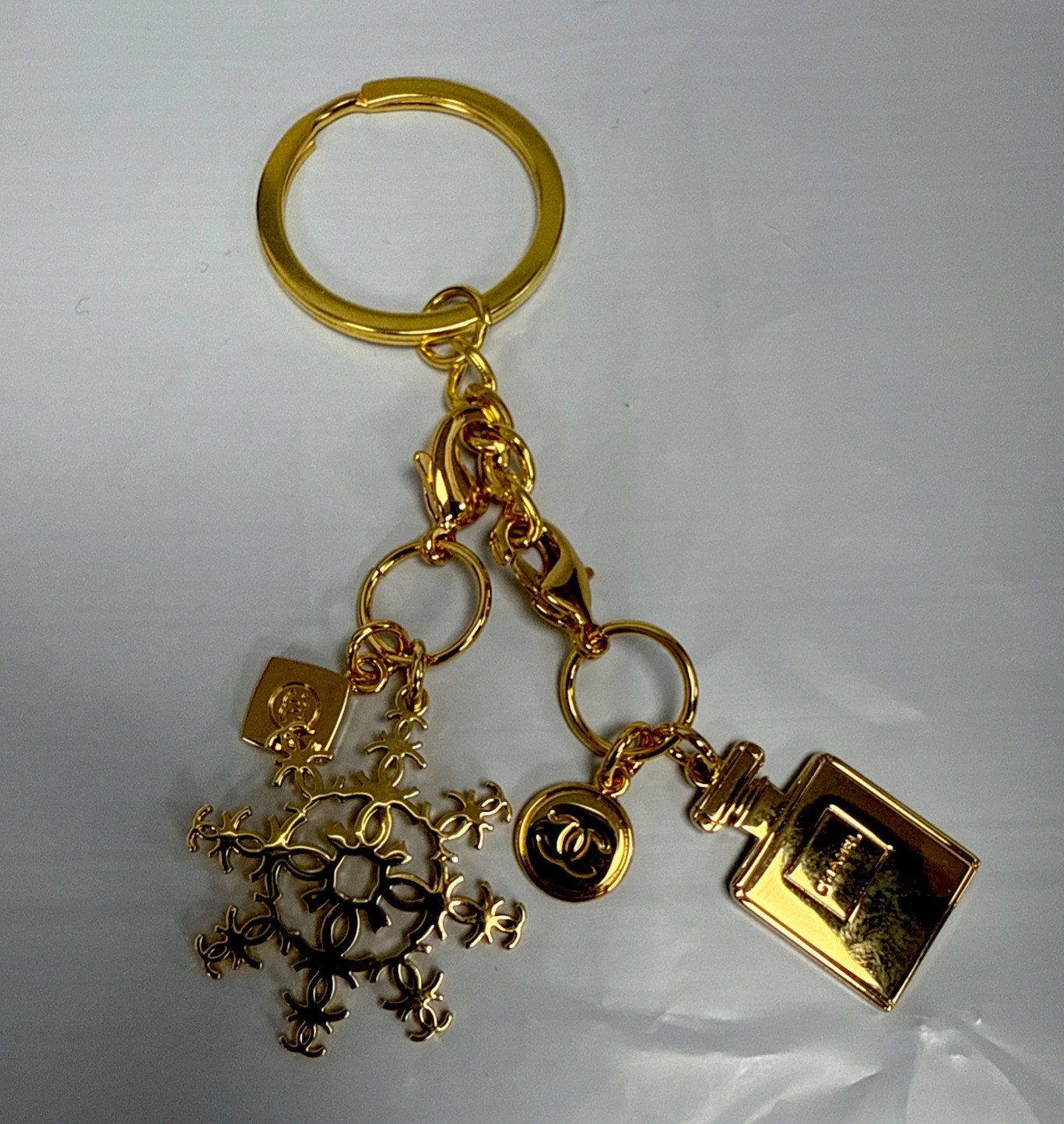 Gold Key Chain Limited Chanel
