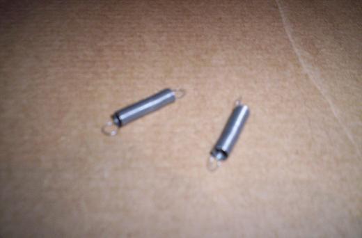 LIONEL PARTS , 45-14 , PAIR OF RETURN SPRINGS , 145 3376