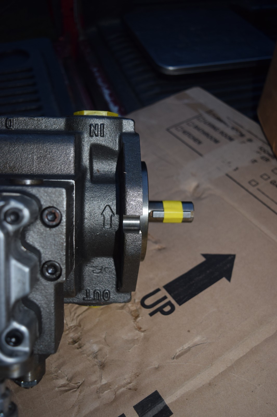 BOSCH 0513500220 Vane Pump
