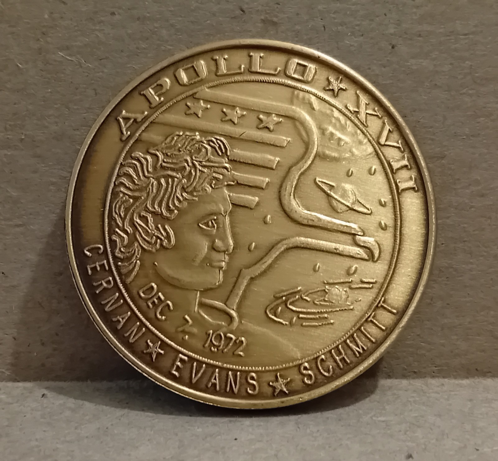 1972 USA Apollo Series Space Crew Emblems Medallion - 1972 Apollo XVII ( 17 )