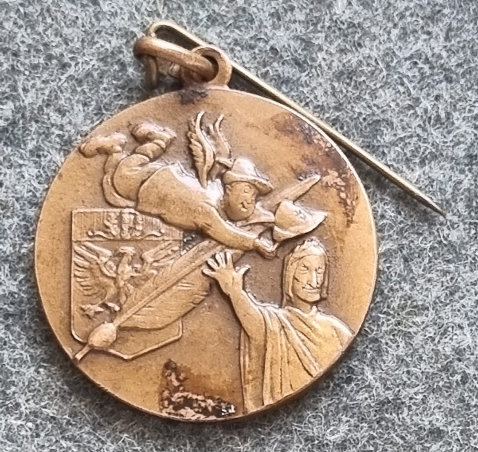 MEDAGLIA REGNO ASSOCIAZIONE NAZIONALE ALPINI  XIX^ ADUNATA A.N.A. TRENTO  1938