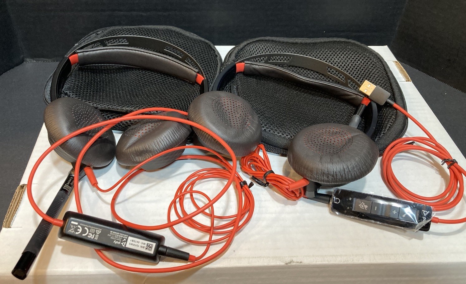 Lot of (2) PLANTRONICS Blackwire C5200 Black/Red On the Ear Headset Working
