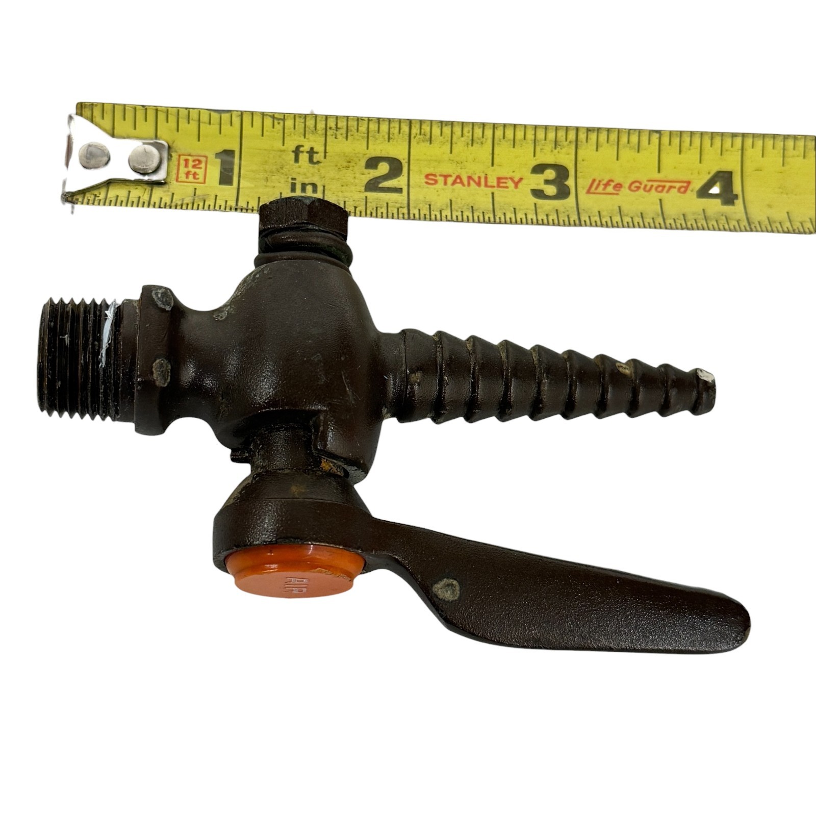 Black Air Valve End B Type Hose Barb End A Type NPT 3-1/2"