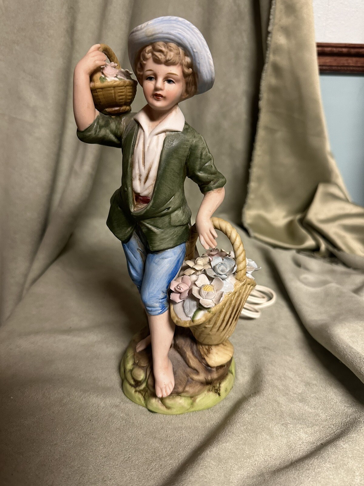 Vintage Lenwile Ardalt Bisque Porcelain Figurine Lamp Nightlight Works!