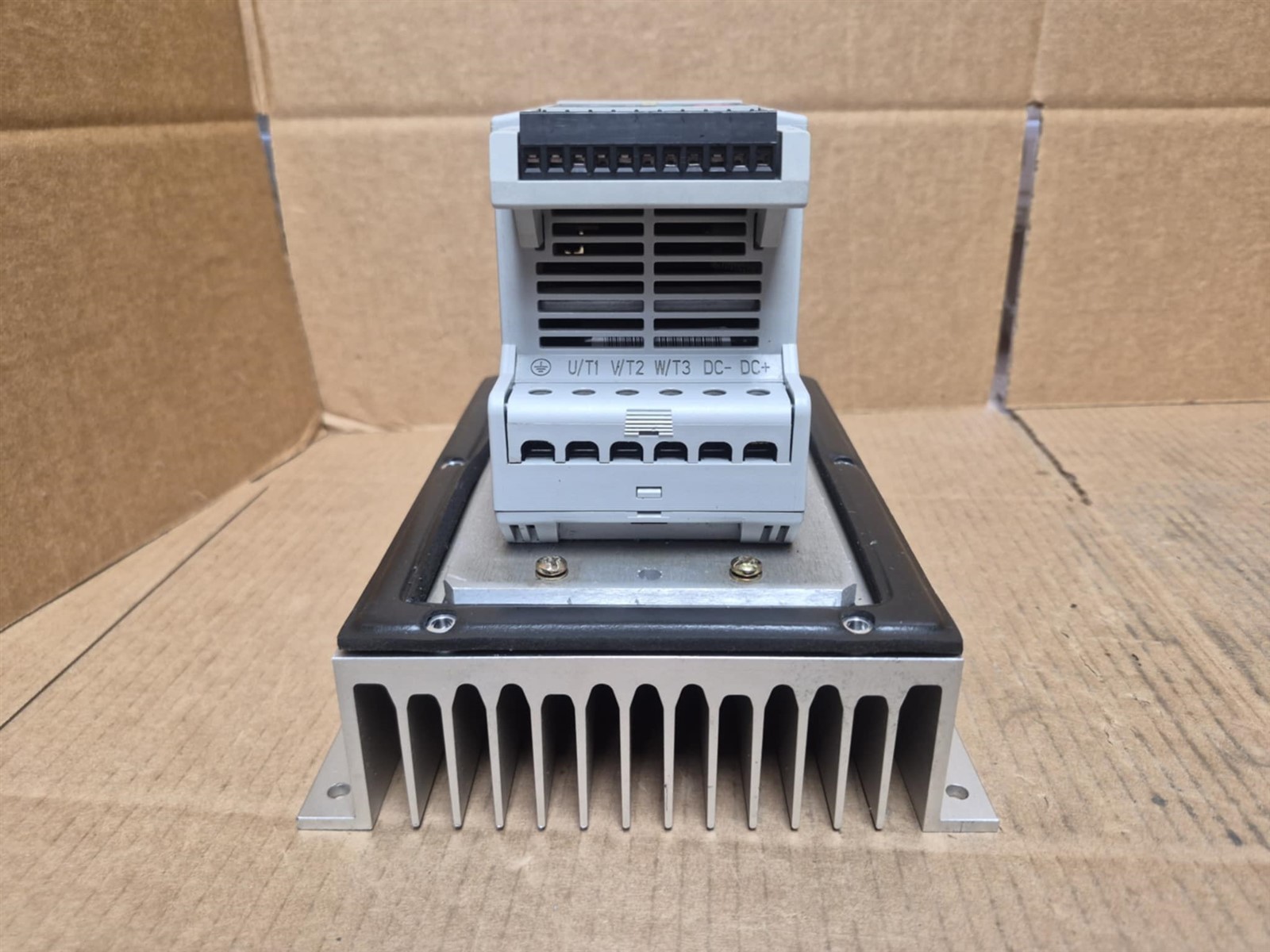 Allen Bradley 160 SSC Variable Speed Drive Cat. No. 160-BA04PSF1