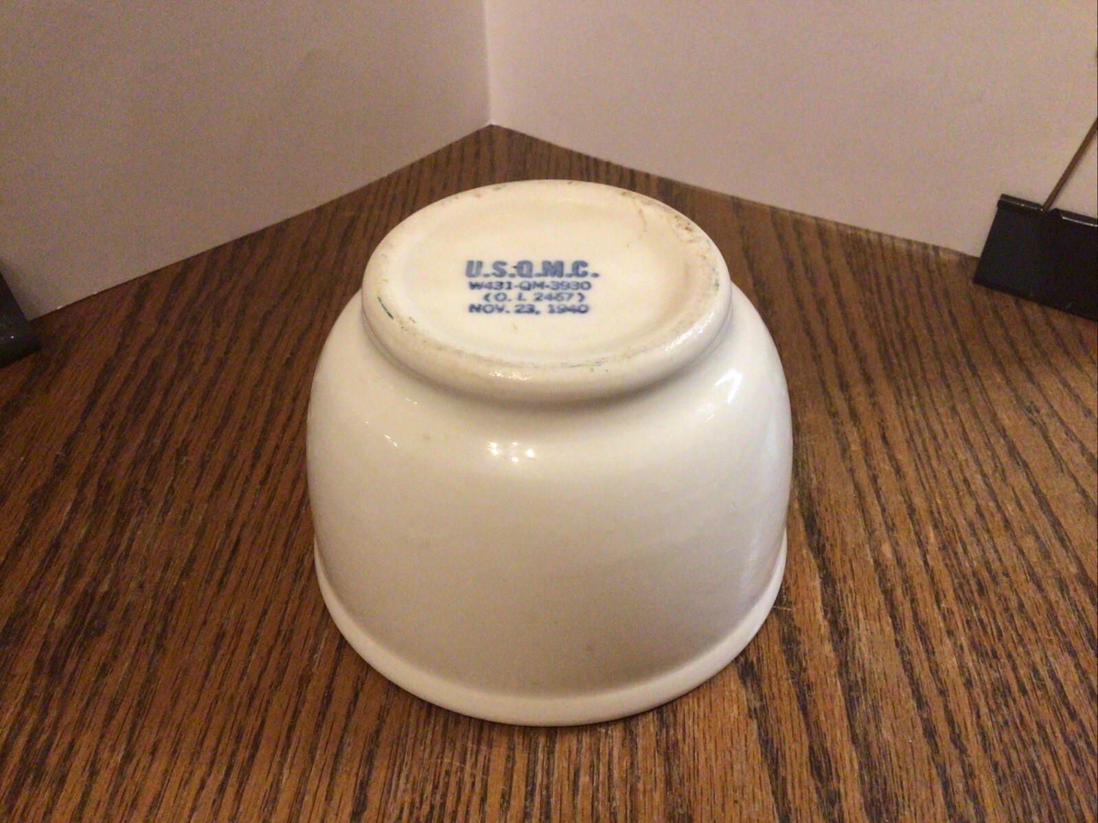 1940 U.S.Quartermaster Corps. 4 3/4” Bowl,white porcelain,used condition