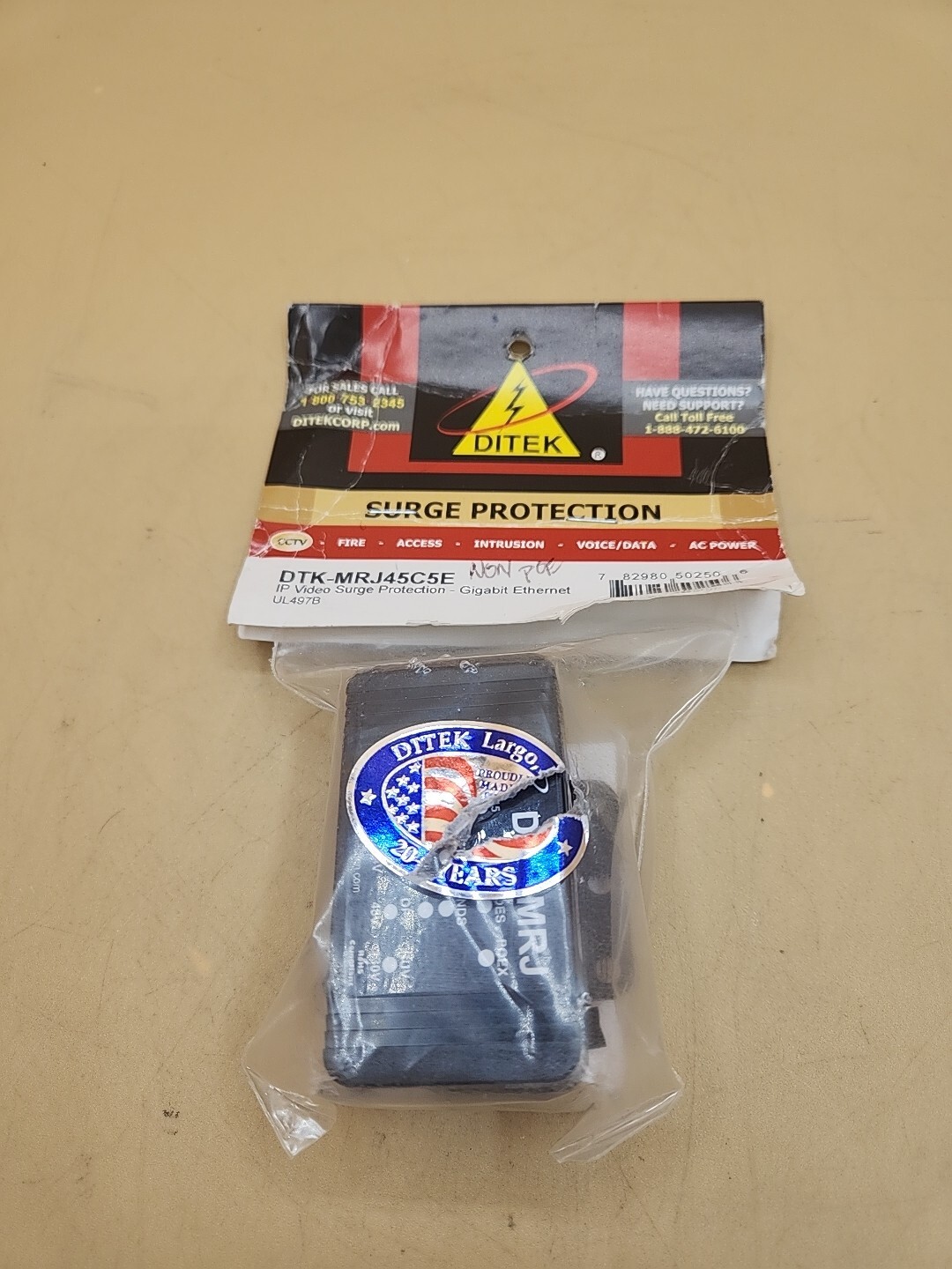 DITEK DTK-MRJ45C5E IP Video Surge Protection New