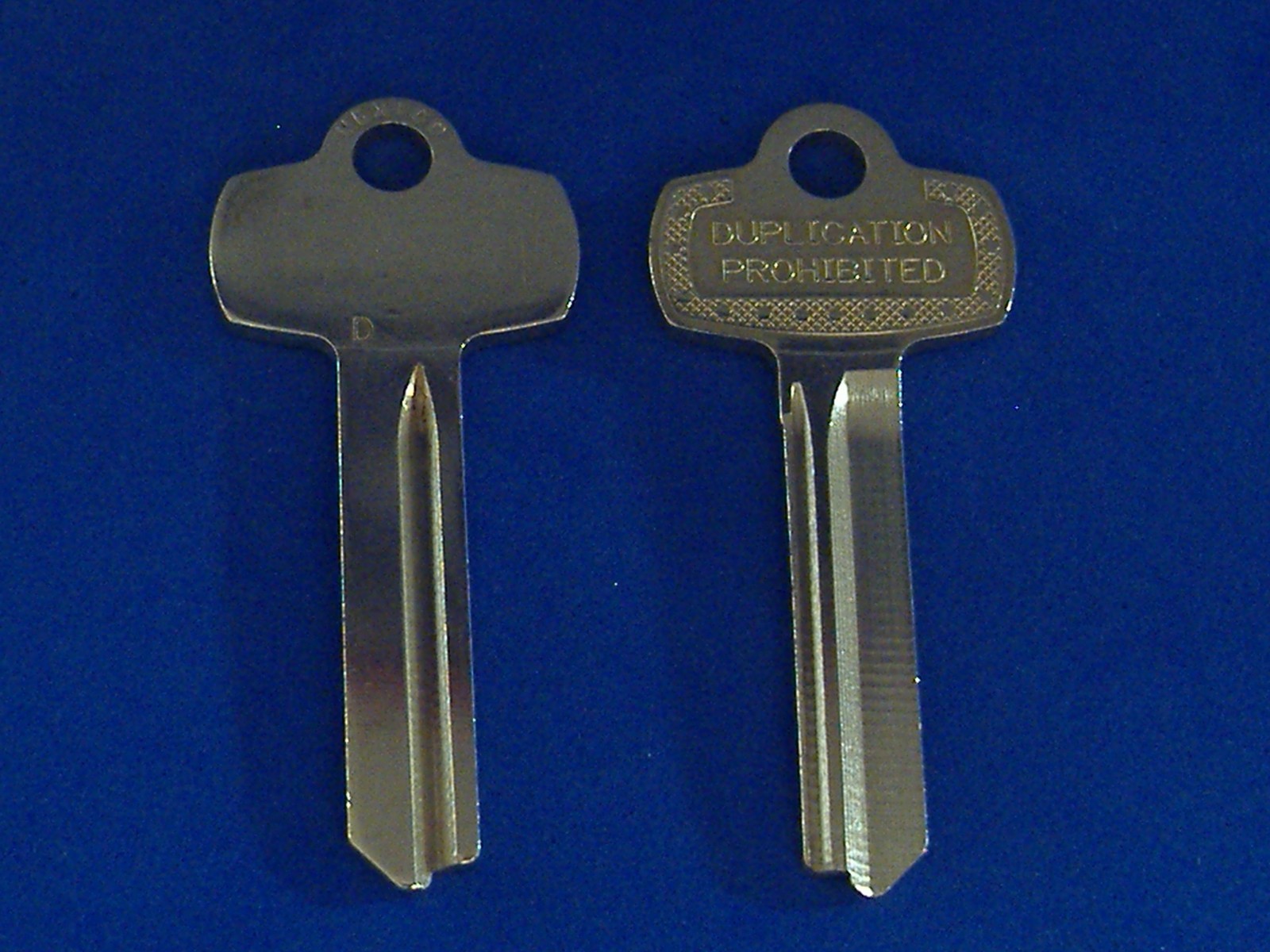 TWO NICKEL SILVER FITS BEST KEY BLANKS FOR "D"  KEYWAY
