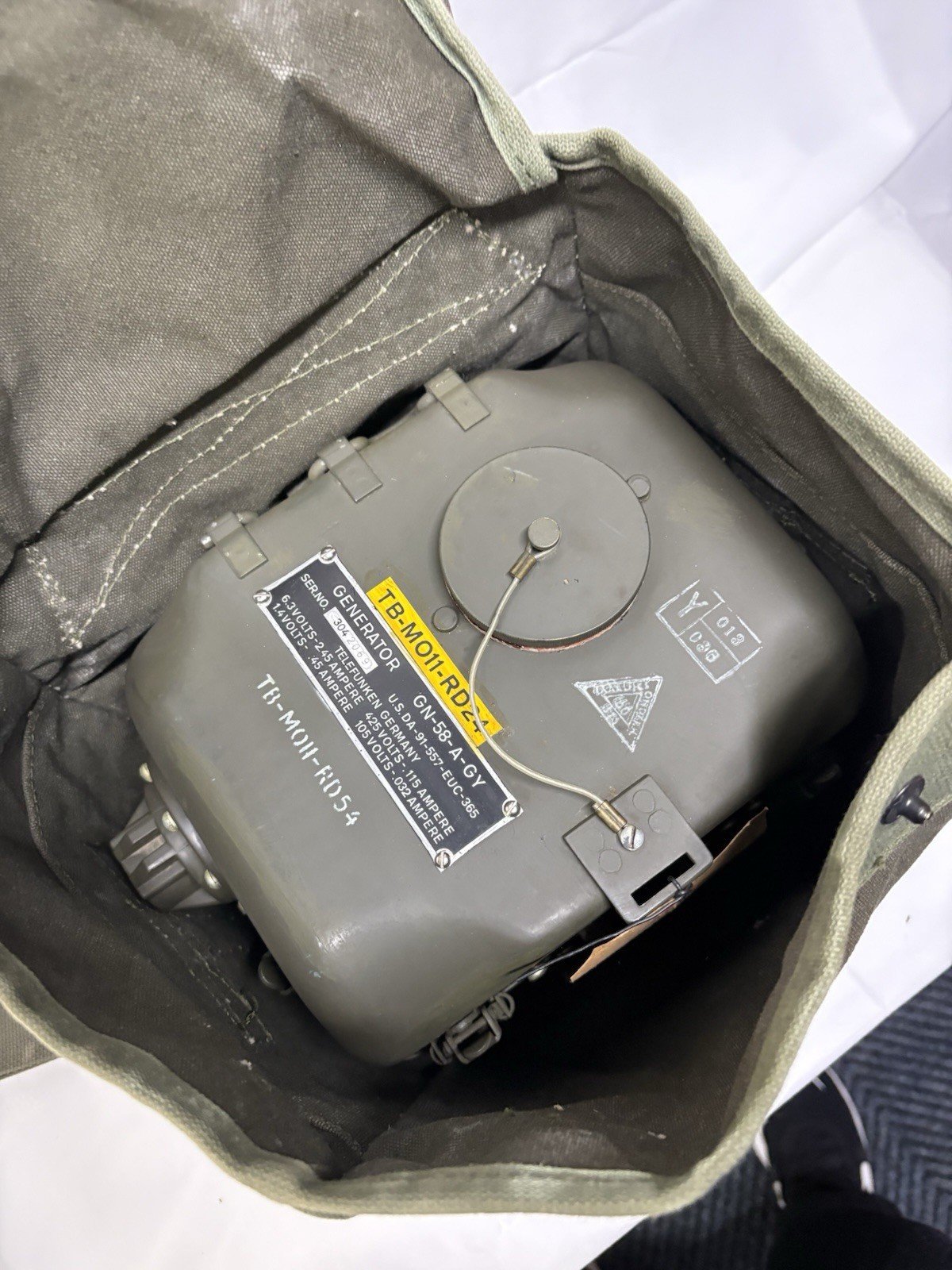 Vintage U.S. military hand generator GN-58-A-GY, made by Telefunken Germany