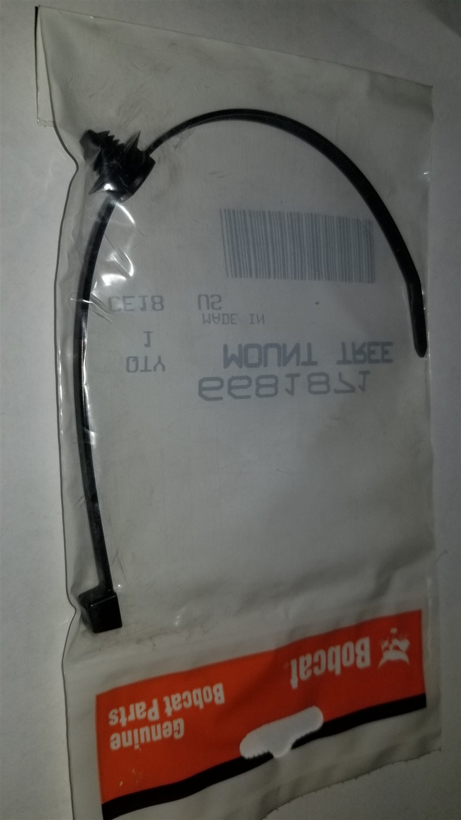 Bobcat 6681871 Mount tree tie New Old Stock