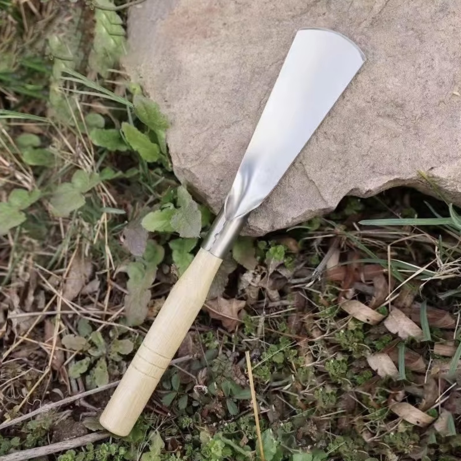Drip Depot 3-in-1 Garden Trowel