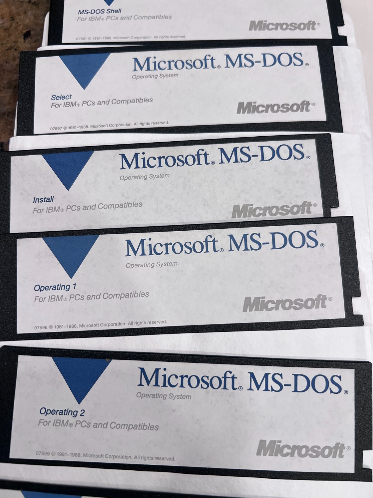1988 Microsoft 4.01 MS-DOS Operating System (6) 5.25" Floppy Disk Set