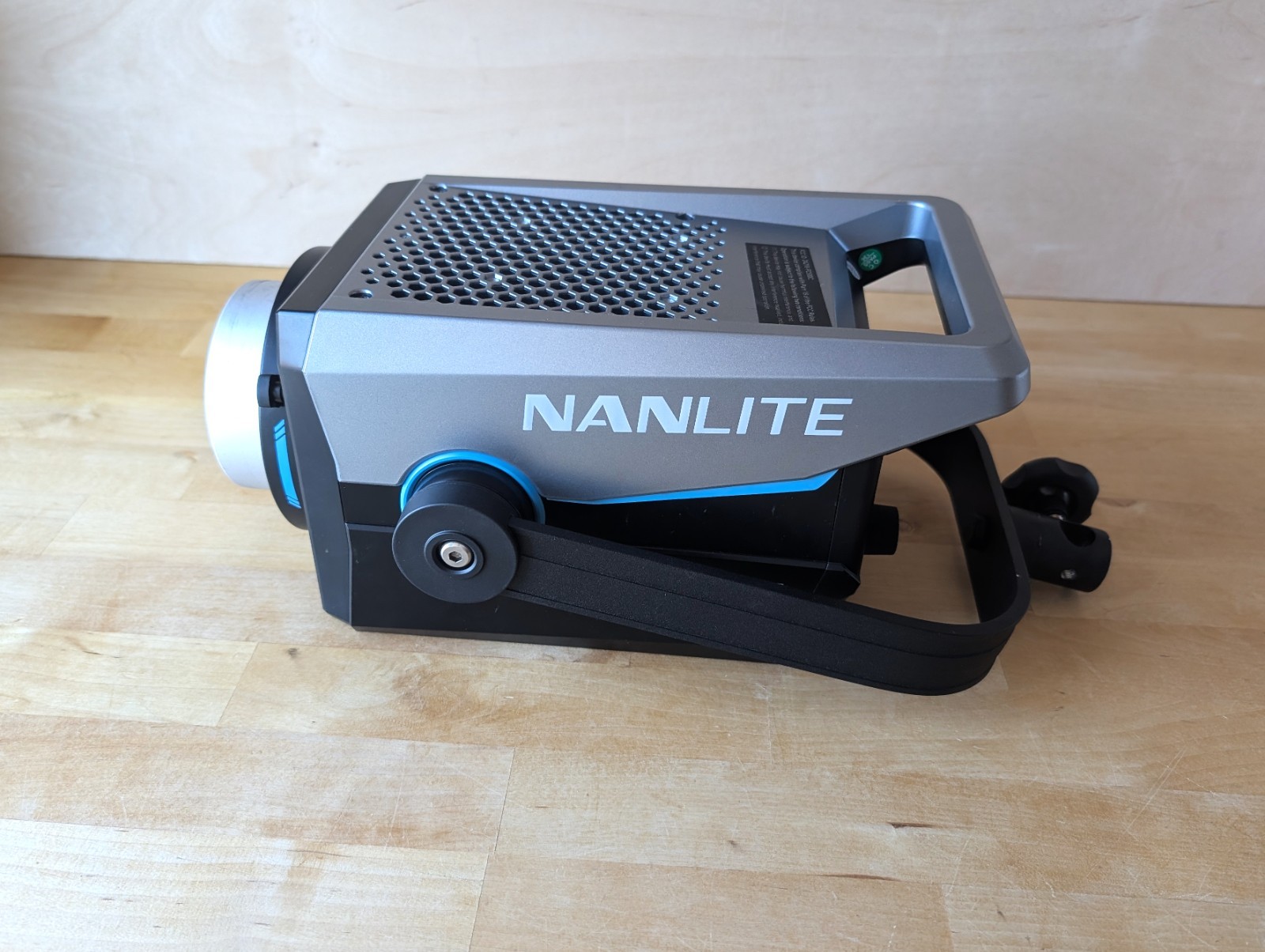 Nanlite FC500C RGB LED Spotlight