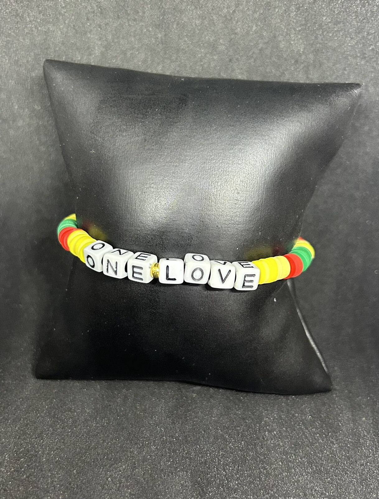 One love Heishi Bracelet