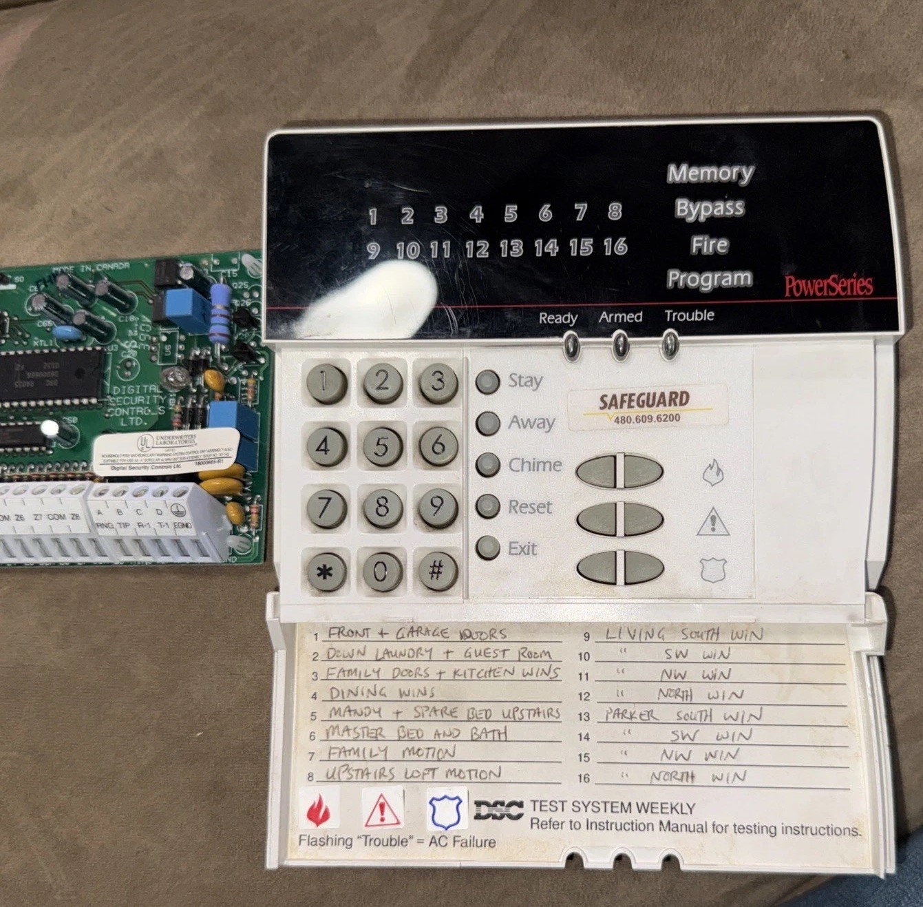 👍 Great Condition DSC PC5010 Alarm System PowerSeries Board & PC5516Z Keypad