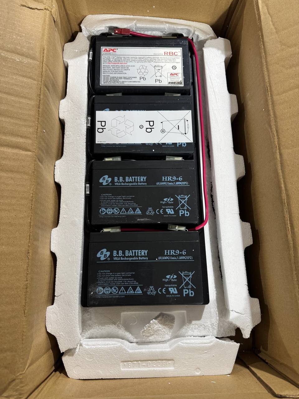 APC RBC34 Replacement Battery Cartridge #34 - OPEN BOX