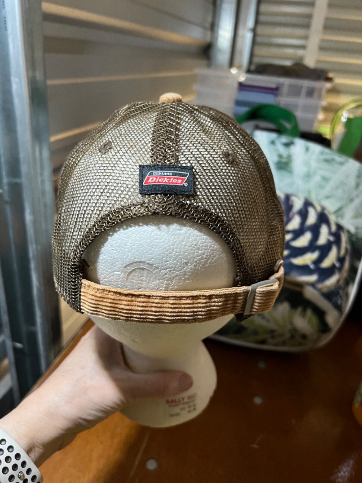 Genuine Dickies TanCorduroy Brown Mesh Hat Cap with Leather Patch EUC Adj