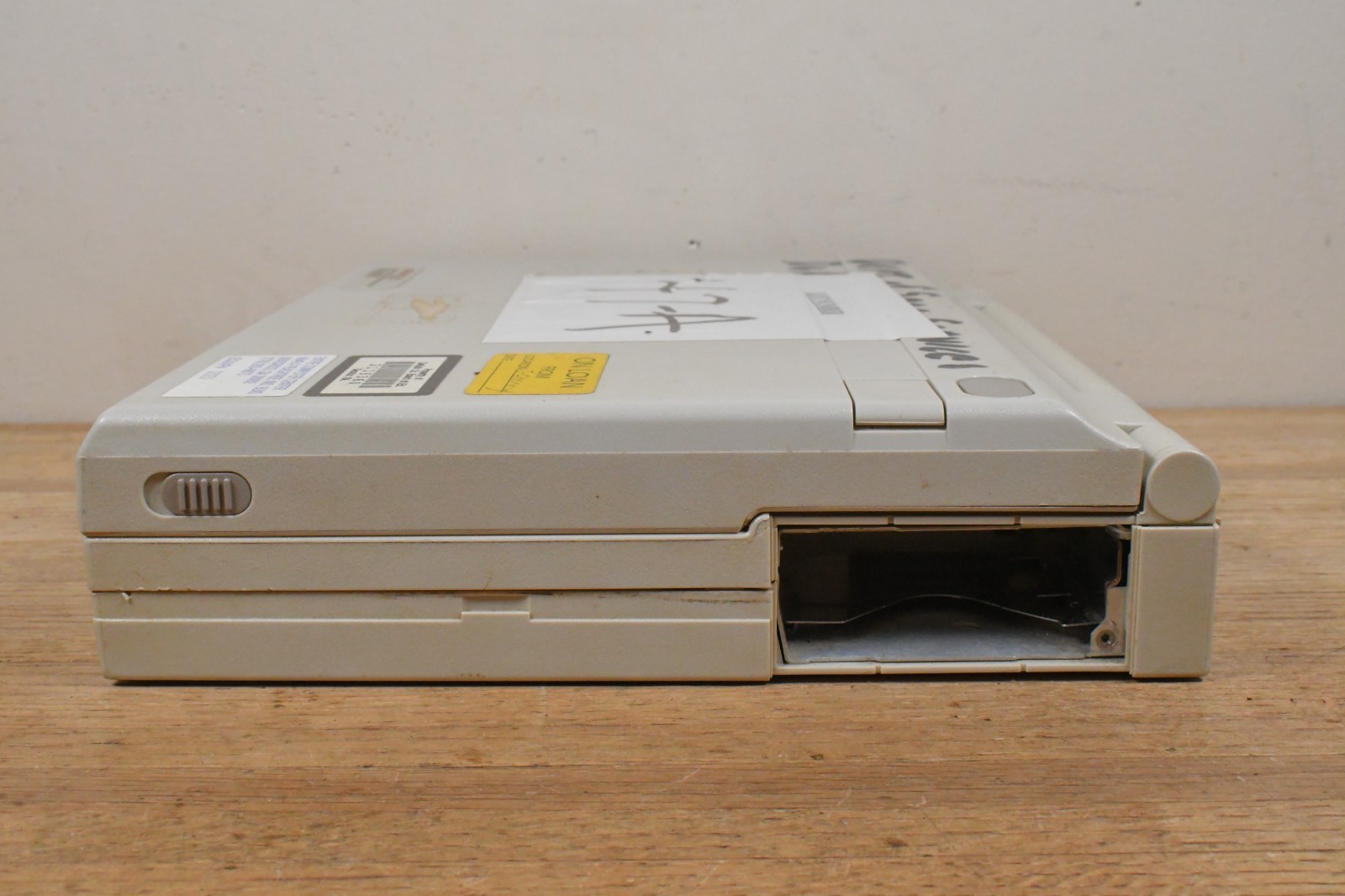 UNTESTED Vtg Compaq LTE LITE 25E Laptop Computer AS IS For Parts or REPAIR