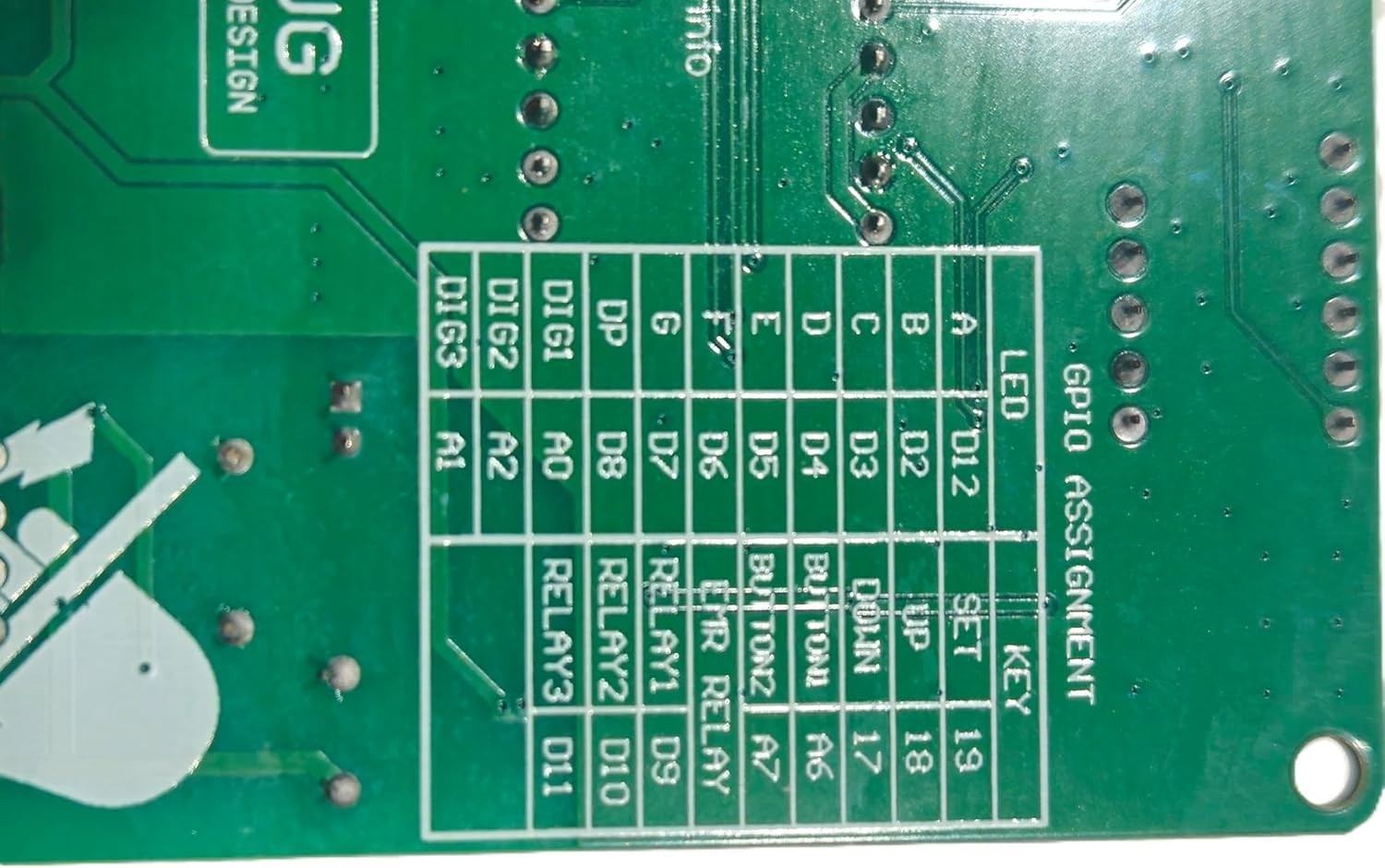 Arduino-Compatible Light Chaser Controller - 3 Way with Built-in LED Indicators