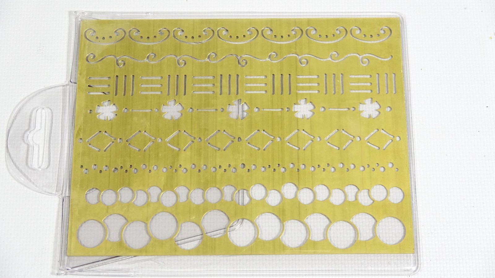 Borders & Edges - Lasting Impressions Embossing Stencil Template M7 - 2003