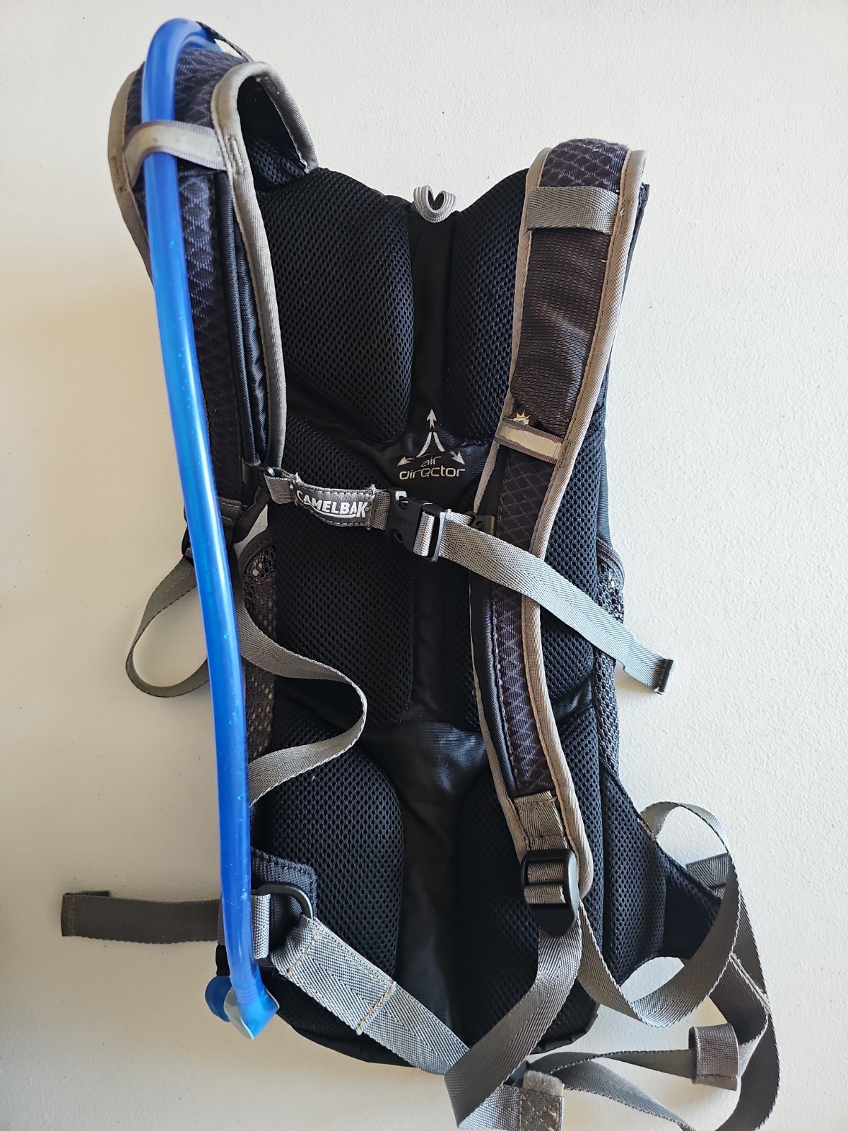 Camelbak LOBO Hydration Hiking Backpack Daypack + UNUSED Bladder | Cleaned