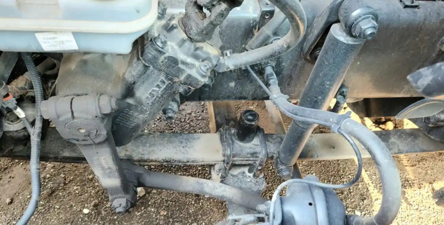 (Used) 2014 Freightliner Cascadia 125, FRONT LEAF SPRINGS Front Leaf & Springs