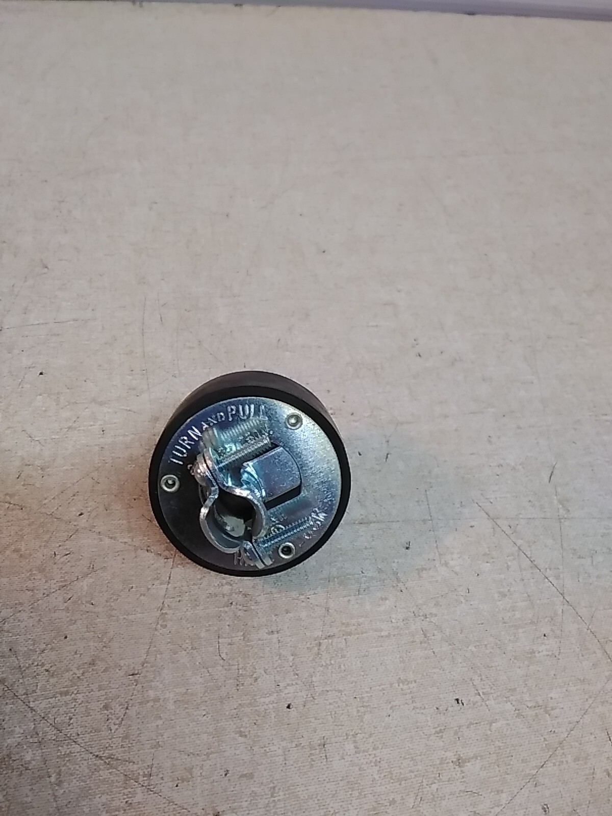 Arrow-Hart 9965 Hart-Lock Three Wire Rubber Cap 20A-125/250V