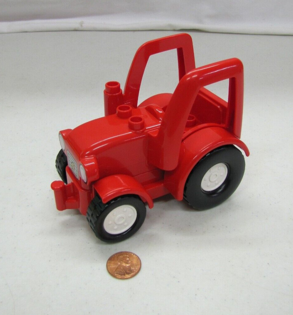 Lego Duplo Red Farm Tractor Riding Vehicle For Farmer Barn Farm