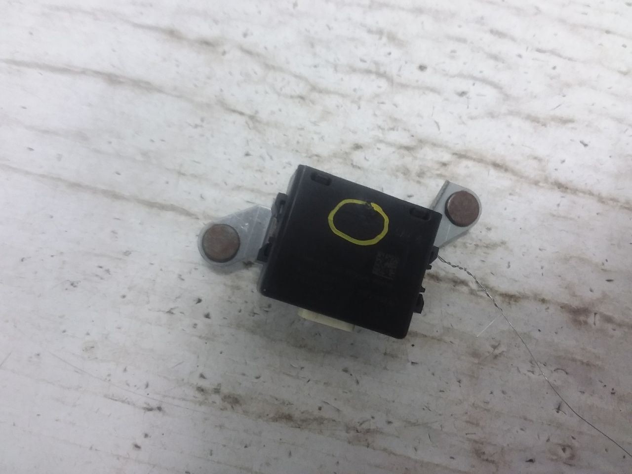 TPMS Control Module Right Hand Dash Fits 08-18 SEQUOIA 89769-0C011