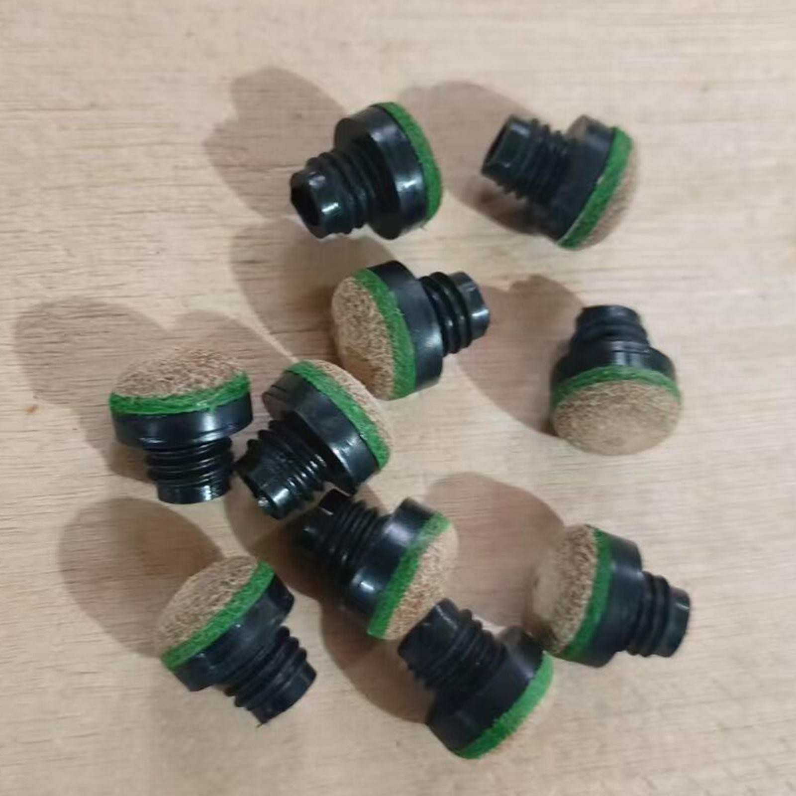 10Pcs Pool Cue Tips Screw on Snooker Pool Cue Tips