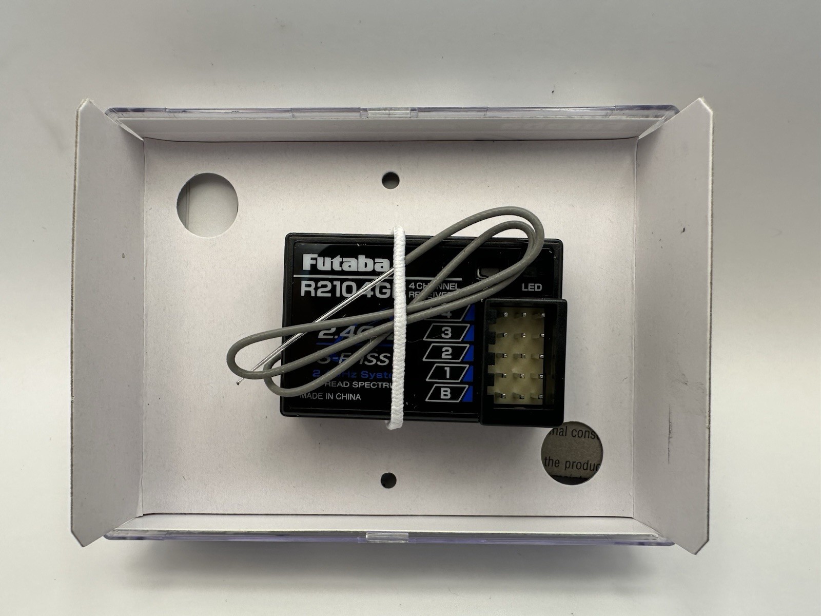 Futaba R2104GF S-FHSS Receiver in Case