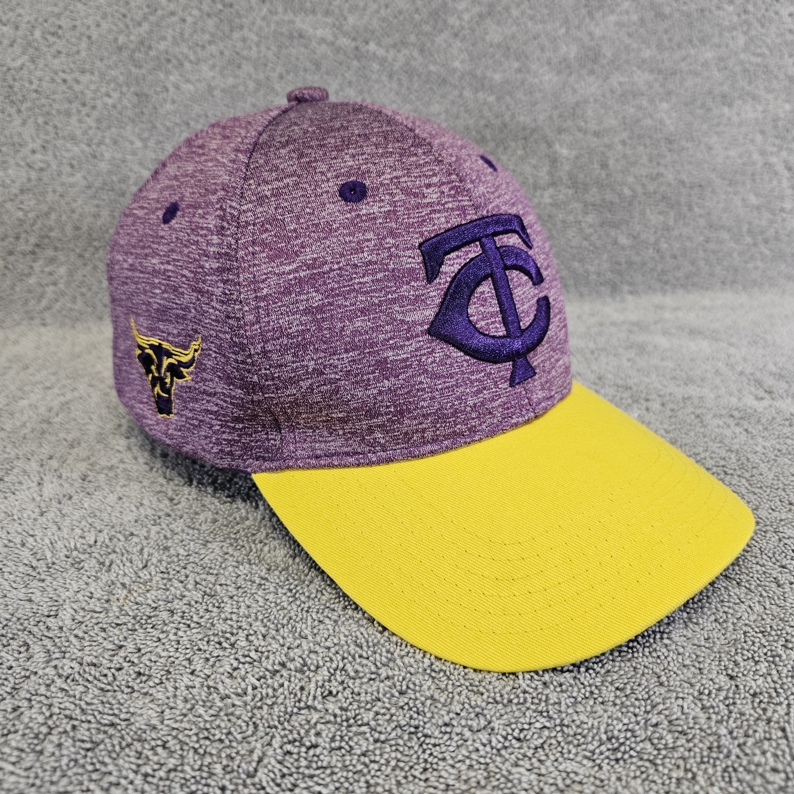Twins X MNSU Hat Minnesota State Mankato Mavericks Snapback OSFM Baseball Cap 19