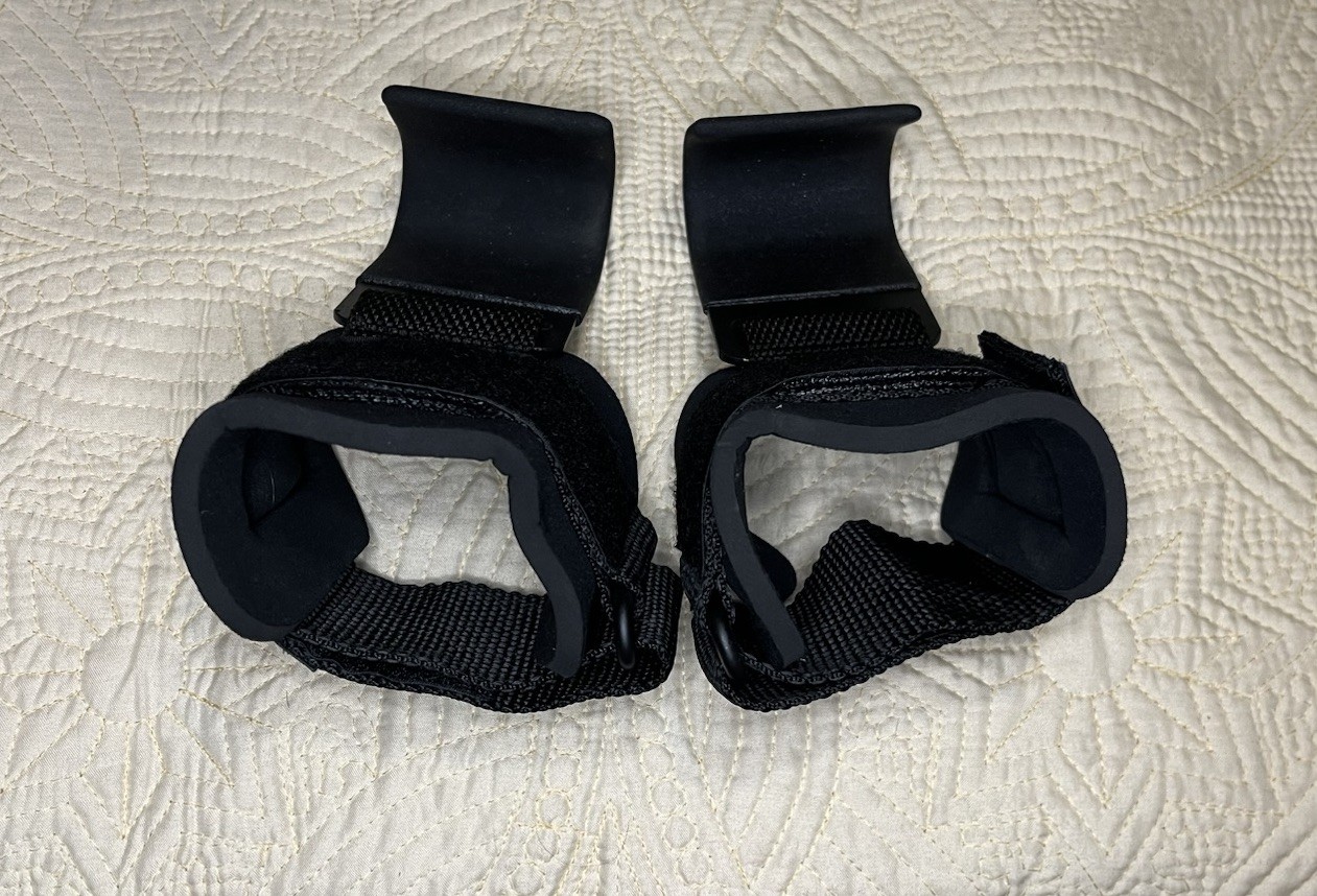 DMoose Weight Lifting Hooks Pair Black