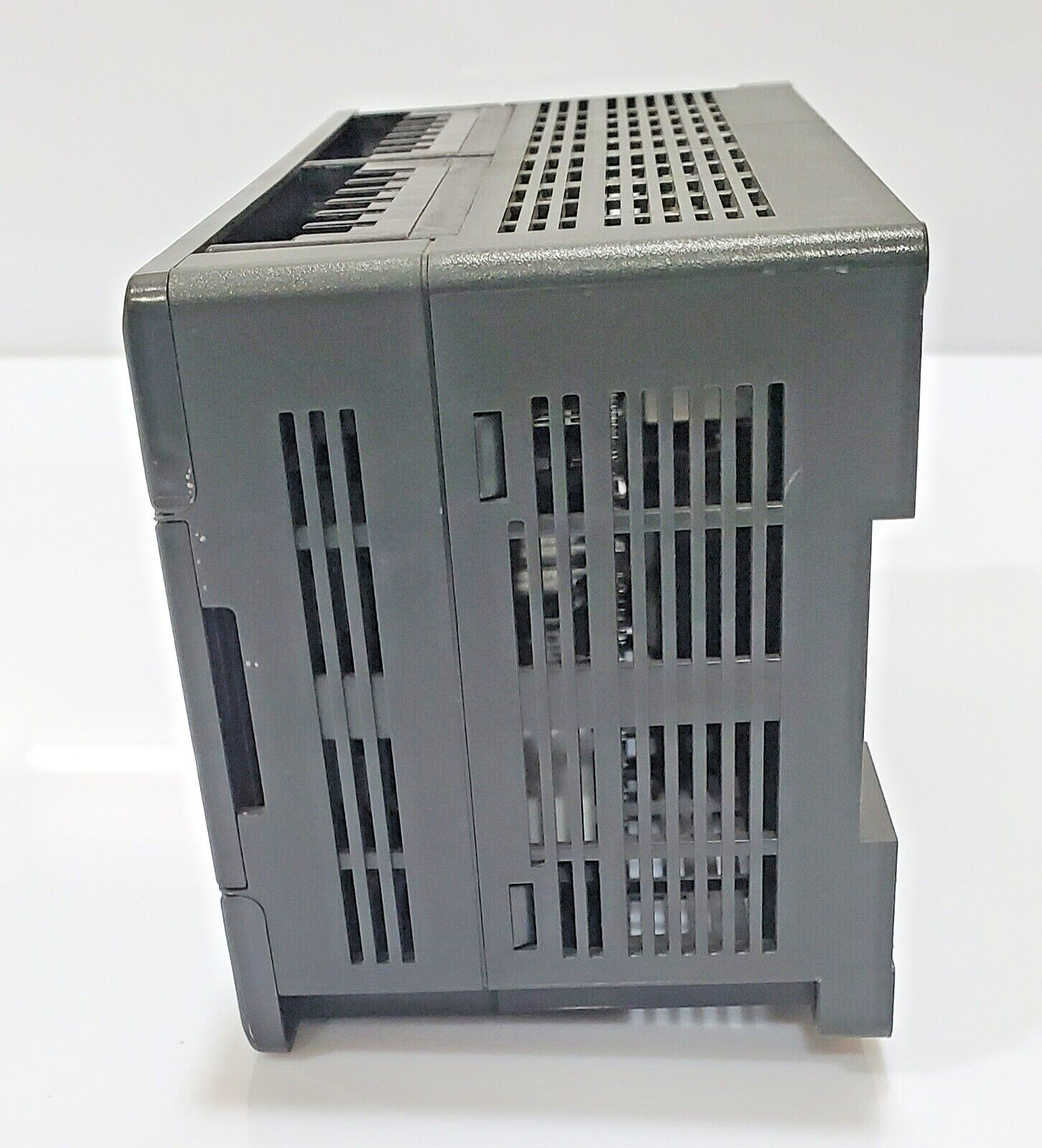 FANUC VERSAMAX IC200UDR005-CJ Micro Controller