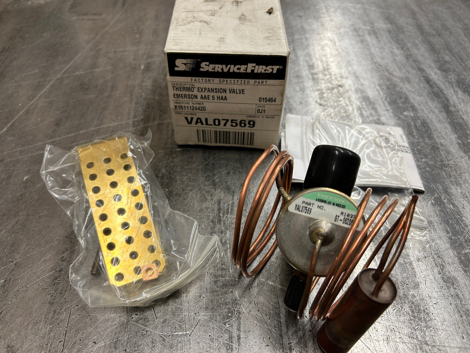 NEW Emerson ServiceFirst VAL07569 Thermo Expansion Valve AAE 5 HAA