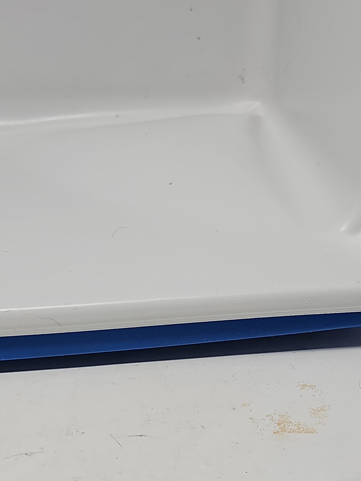 Coleman Party Stacker 6225 Cooler in Blue 24 Cans Defect
