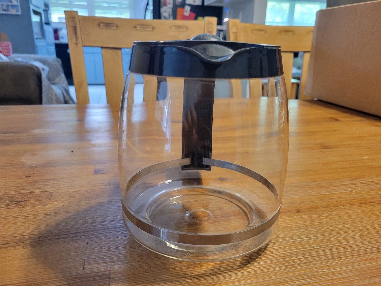 Cuisinart Coffee Maker Carafe 12 Cup and Lid Replacement Part Clear Glass