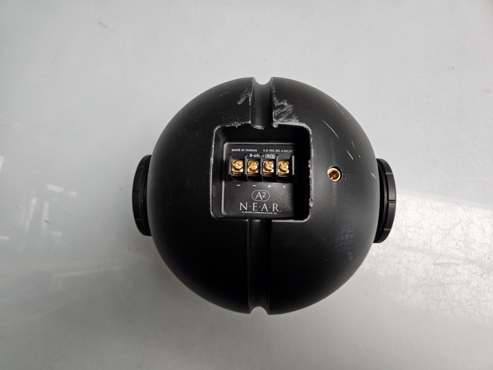 BOGEN NEAR A2 INDOOR/OUTDOOR SPEAKER