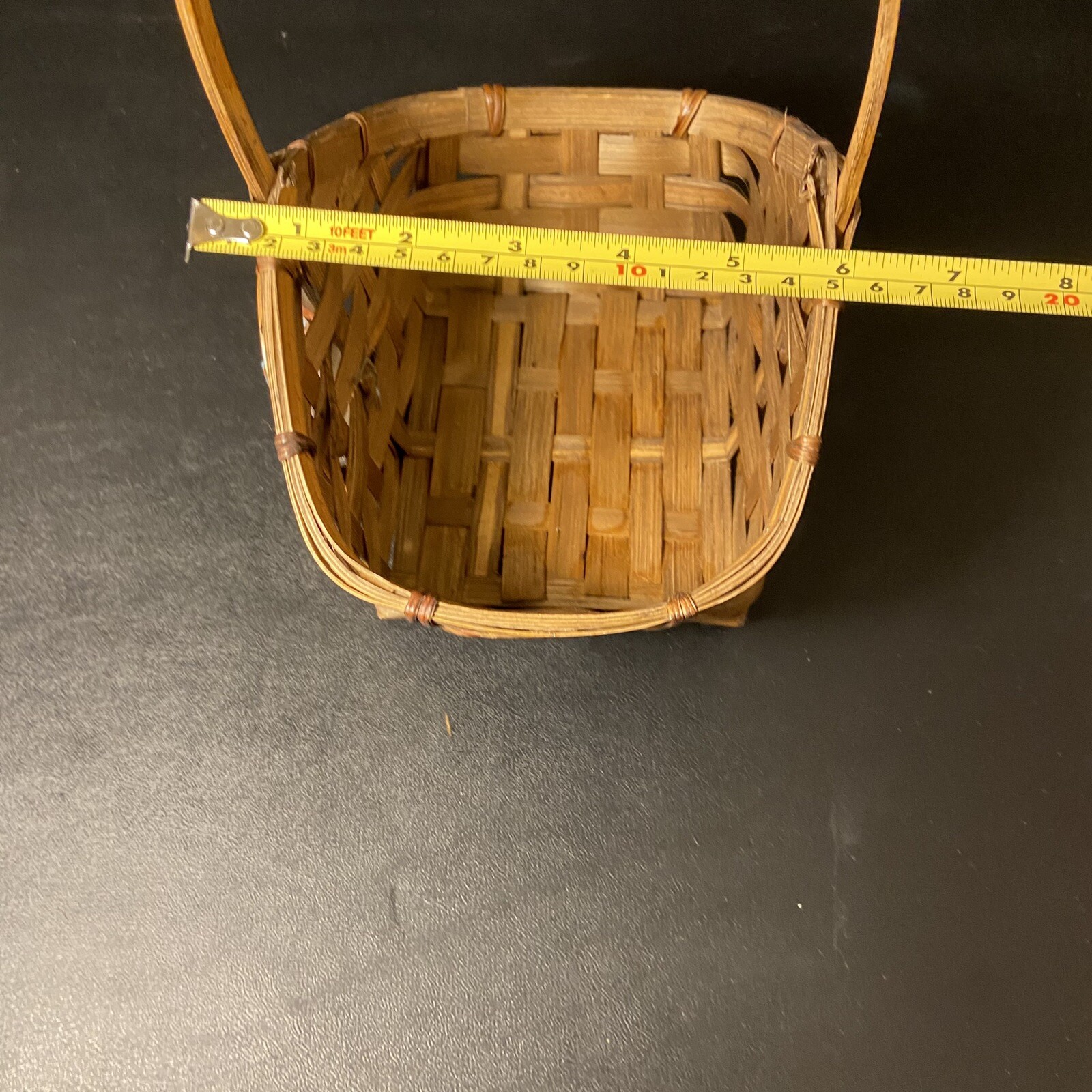 Vtg Wicker Basket Fishing Tackle Woven Grass Rattan 8.5"x7" Water Decor