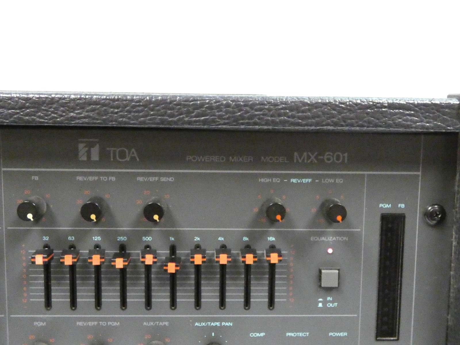 TOA MX-601 Powered Mixer