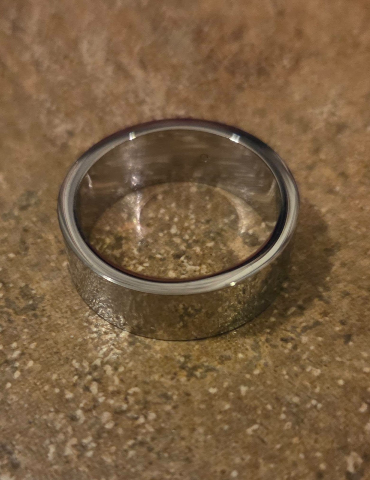 Gambler's Ring by Bacon Magic Mentalism Tricks