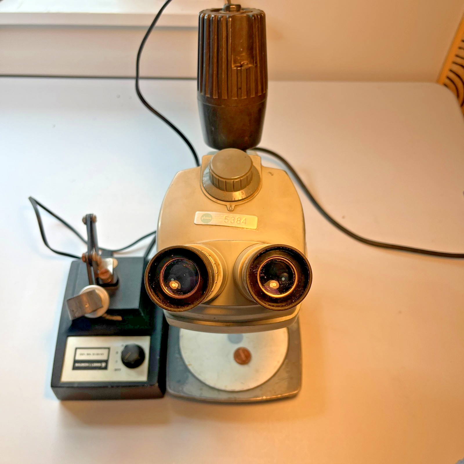 Bausch & Lomb StereoZoom 4 Microscope 0.7x-3x w/ Light & Transformer FOR PARTS