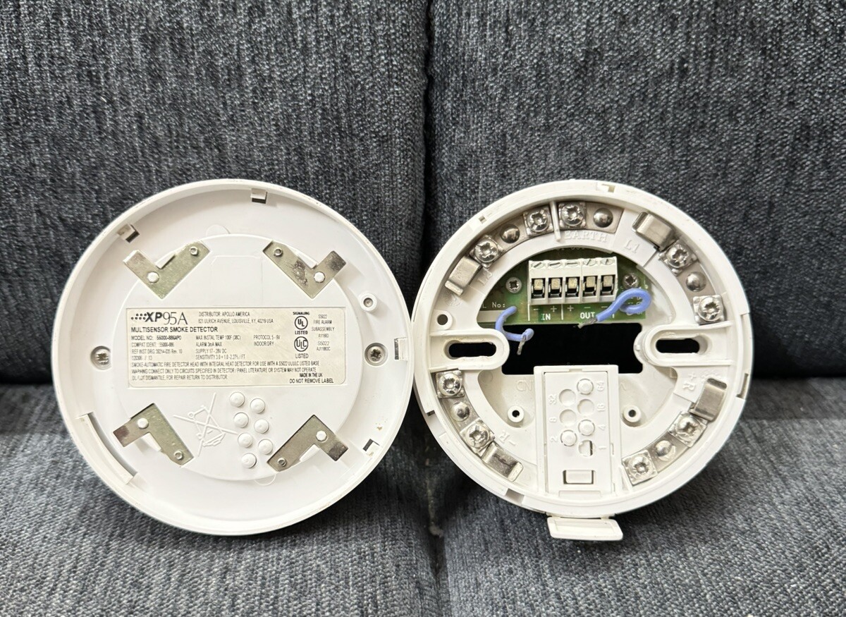 APOLLO XP95A 55000-886 APO MULTI SENSOR SMOKE DETECTOR WITH BASE