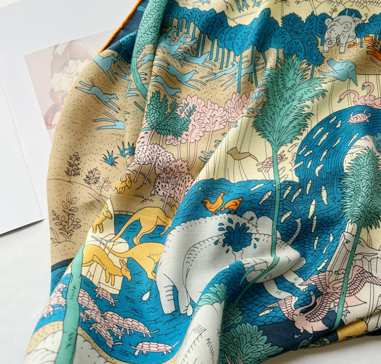 70% Cashmere 30% Silk Wrap Scarf Animal World Print Double Face Print Shawl 53''