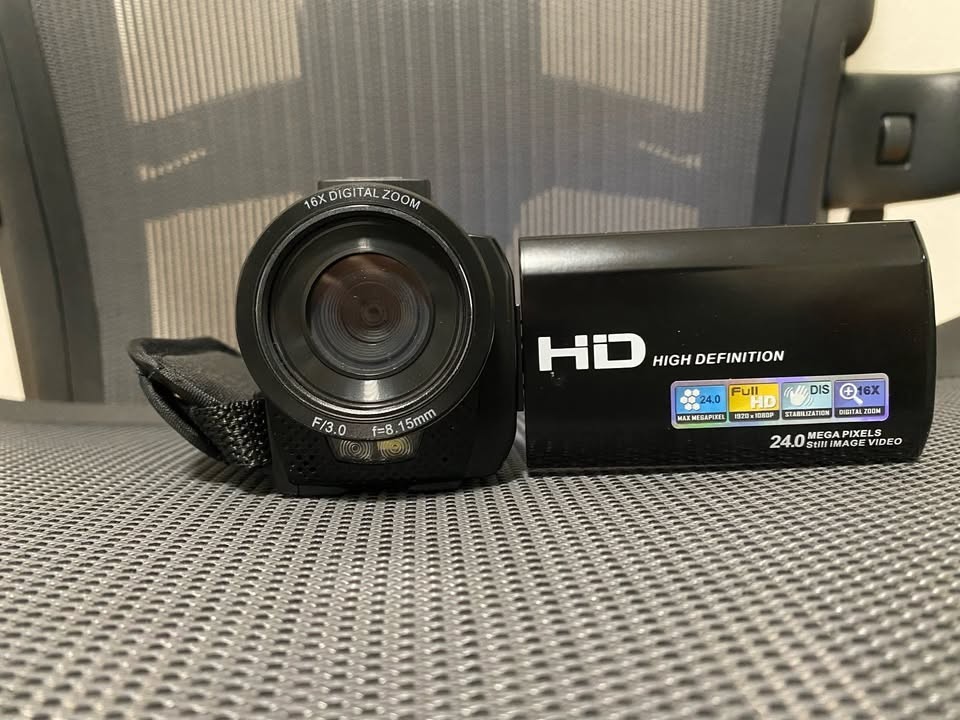Digital camcorder sd card